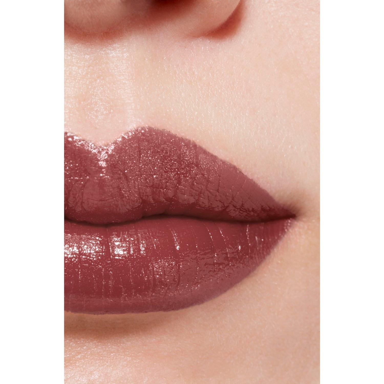 LA BARRA DE LABIOS INTENSA